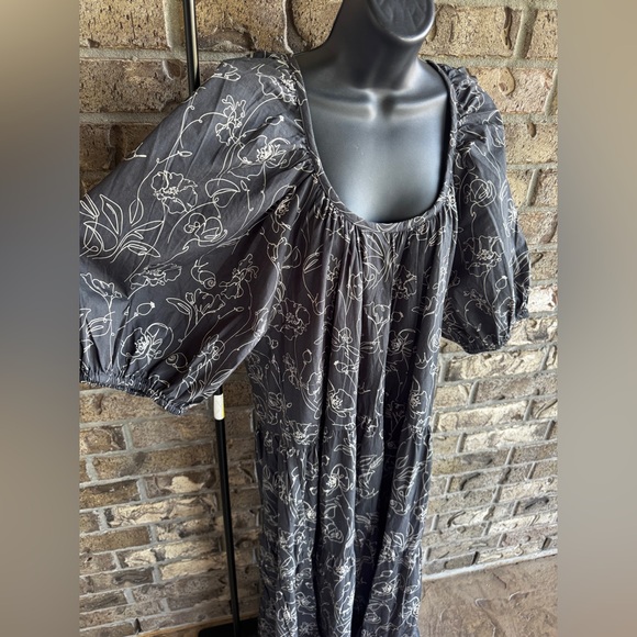 World Market Black Floral Maxi Dress – Size L/XL - Picture 3 of 11